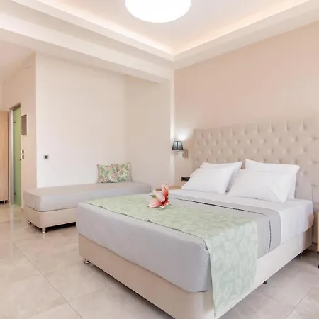 Daire Iris & Rhea Junior *