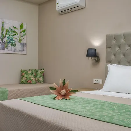 Iris & Rhea Junior *