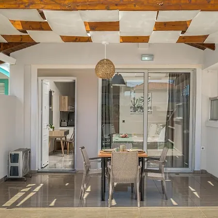 Iris & Rhea Junior Tsilivi (Zakynthos)