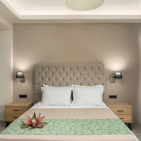 Daire Iris & Rhea Junior *